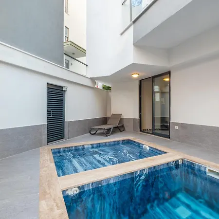 Jasmin 6 * ألانيا